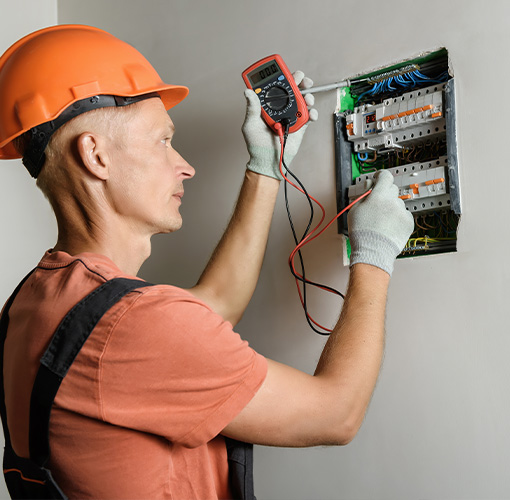 Dépannage court-circuit en urgence